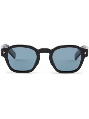 Prada Eyewear солнцезащитные очки в квадратной оправе с логотипом, черный 15670014