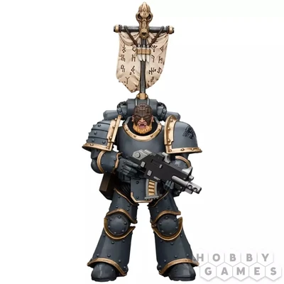 Фигурка JoyToy. Warhammer 30,000: Space Wolves Grey Slayer Pack Grey Slayer With Legion Vexilla 148220