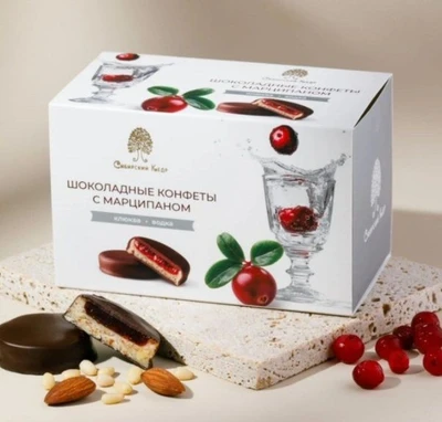 Конфеты шоколадные с марципаном “Клюква-водка” 220г 21471