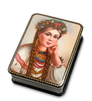 ШК-19/ 5-B Шкатулка в технике декупаж «Красавица» (10х8х3,5) 1645200038