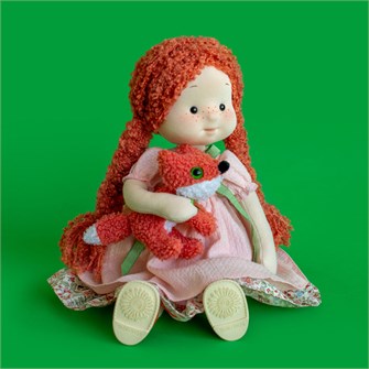 {{photo.Alt || photo.Description || 'Ива с лисёнком Сократом'}}