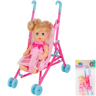 {{photo.Alt || photo.Description || 'Пупс Miss Kapriz MK2320K-GC с коляской в пак.'}}