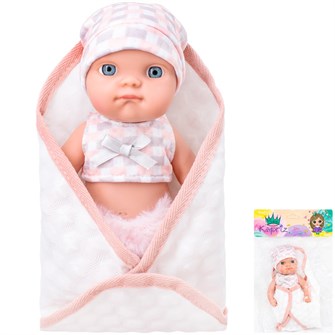 {{photo.Alt || photo.Description || 'Пупс Miss Kapriz MK2308K-CC 20 см. в одеяльце в пак.'}}