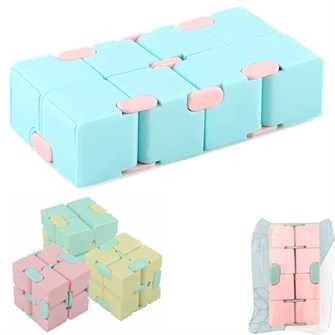 {{photo.Alt || photo.Description || 'Логическая игрушка 8903-1 в пак.'}}