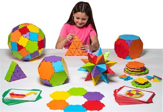 {{photo.Alt || photo.Description || 'Набор по основам математики и конструирования Полидрон "Оригинальная геометрия" ✅'}}