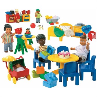 {{photo.Alt || photo.Description || 'Конструктор образовательный "Дочки-матери" LEGO DUPLO 9215'}}