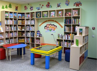 {{photo.Alt || photo.Description || 'Интерактивный стол Мироника "Уникум-1" ✅'}}