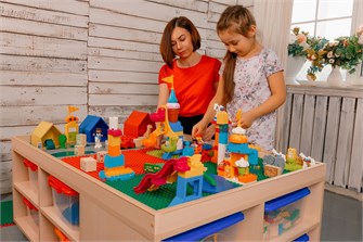 {{photo.Alt || photo.Description || 'Игровой ландшафтный стол Приоритет L'}}