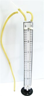 {{photo.Alt || photo.Description || 'Манометр открытый демонстрационный'}}