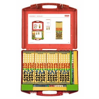 {{photo.Alt || photo.Description || 'Комплект лабораторного оборудования "Моделирование молекул. Неорганические соединения" Cornelsen'}}