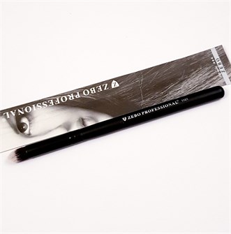 {{photo.Alt || photo.Description || 'Кисть косметическая  ZEBO, 1101-803055, арт.252.261'}}