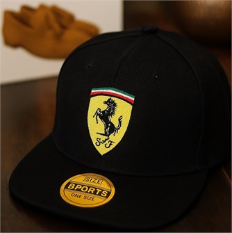 {{photo.Alt || photo.Description || 'Кепка бейсболка прямой козырёк черная, арт.007.266'}}