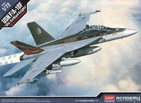 12577  авиация  USN F/A-18F VFA-154 Black Knights  (1:72) 8809845380634