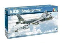 1442  авиация  B-52H Stratofortress  (1:72) 8001283014427