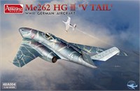 48A004  авиация  Me 262 HG III 'V Tail'  (1:48) 6954248848044