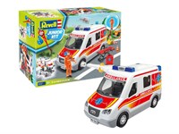 00824  автомобили и мотоциклы  Ambulance with Figure Junior Kit  (1:20) 4009803008240