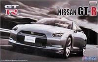 04749  автомобили и мотоциклы  NISSAN GT-R (R35) w/Engine  (1:24) 2000002165439