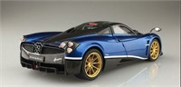 05599  автомобили и мотоциклы  Pagani Huayra Pachetto Tempesta  (1:24) 2000000105550