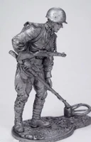 WW2-58  миниатюра  Ряд.сапёрных частей Красной Армии с миноискателем, 1943-45 гг. СССР 2000000164410