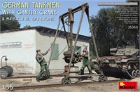 35350  наборы для диорам  GERMAN TANKMEN WITH GANTRY CRANE &amp; MAYBACH HL 120 ENGINE  (1:35) 4820183313645