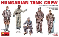 35157  фигуры  HUNGARIAN TANK CREW  (1:35) 4820041102947