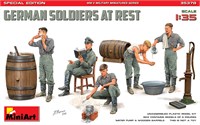 35378  фигуры  GERMAN SOLDIERS AT REST. SPECIAL EDITION  (1:35) 4820183314086