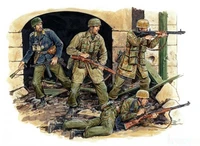 6005  фигуры  German Fallschirmjäger (Monte Cassino 1944)  (1:35) 4005299008795