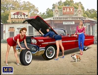 MB24082  фигуры  The Legendary 60's series On new adventures!  (1:24) 4820113082573
