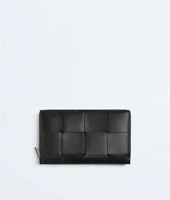 Cassette Zip Around Wallet BOTTEGA VENETA, черный 47376374