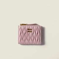 Маленький кошелек из кожи наппа Matelassé MIU MIU, розовый 47369635