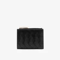 Кожаный кошелек двойного сложения на молнии Intrecciato Bottega Veneta, черный 6420664