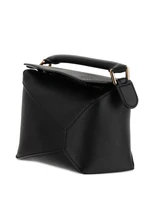 Мини-сумка Puzzle Edge из телячьей кожи с верхней ручкой LOEWE, черный 25905763