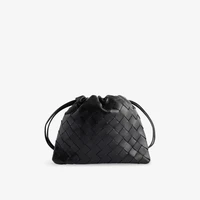 Сумочка через плечо Bottega Veneta из кожи с пыльником, черный 25085322