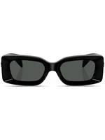 Versace Eyewear солнцезащитные очки в прямоугольной оправе с декором Medusa, черный 15750382