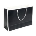 Пакет подарочный МАТОВЫЙ м,черный,190 гр/м2 ЧУДО ПРАЗДНИК PM-128984-B