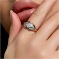 Кольцо 19 р Каталог >> Бижутерия >> Ювелирная бижутерия коллекция "Дубай" покрытие позолота, вставка: цирконы, цвет: прозрачный, арт.414.517-19 414.517-19
