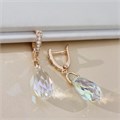 Серьги с кристаллом под Swarovski Каталог >> Бижутерия >> Ювелирная бижутерия коллекция "Дубай", покрытие позолота, цвет: перламутровый, арт.414.473 414.473