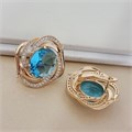 Серьги с крупным камнем Каталог >> Бижутерия >> Ювелирная бижутерия коллекция "Дубай" покрытие позолота, вставка: стекло и цирконы, цвет: голубой и прозрачный, арт.215.730 215.730