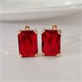 Серьги Каталог >> Бижутерия >> Ювелирная бижутерия с крупным камнем коллекция "Дубай", покрытие позолота, вставка: стекло, цвет: красный, арт.313.519 313.519