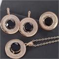 Комплект ювелирной бижутерии коллекция "Дубай" серьги, кулон на цепочке и кольцо 19 р, покрытие позолота, вставка: фианиты и блестящий глиттер, цвет: черный, арт.216.396-19 216.396-19