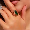 Кольцо 20 р коллекция Дубайское золото, покрытие позолота, вставка: крупный фианит, цвет: зеленый, арт.314.743-20 314.743-20
