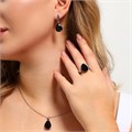 Комплект ювелирной бижутерии серьги, кулон и кольцо 18 р, покрытие: посеребрение, вставка: фианит, цвет: черный, арт.213.898-18 213.898-18