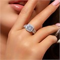 Кольцо 19 р дорожка Каталог >> Бижутерия >> Ювелирная бижутерия, покрытие посеребрение, вставка: фианиты, цвет: прозрачный, арт.219.433-19 219.433-19