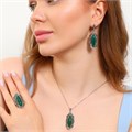 Крупный комплект ювелирной бижутерии с камнем серьги, кулон и кольцо 18 р, покрытие: посеребрение, вставка: фианиты и ювелирный пластик, цвет: графитовый и зеленый, арт.314.568-18 314.568-18
