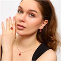 Комплект с крупным камнем ювелирной бижутерии коллекция "Дубай" серьги, кулон и кольцо 17 р, покрытие позолота, вставка: фианиты, цвет: красный, арт.213.723-17 213.723-17