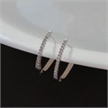 Серьги галочки Каталог >> Бижутерия >> Ювелирная бижутерия, покрытие посеребрение, вставка: фианиты, цвет: прозрачный, арт.213.581 213.581