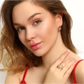 Комплект ювелирной бижутерии коллекция "Дубай" серьги и кольцо 17 р, покрытие позолота, вставка: фианиты, цвет: прозрачный, арт.213.394-17 213.394-17