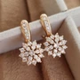 Серьги Каталог >> Бижутерия >> Ювелирная бижутерия Дубайское золото, покрытие позолота, вставка: фианиты, 064, арт. 216.007 216.007