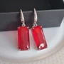 Серьги с крупным камнем, покрытие: посеребрение, цвет камня: красный, арт.001.544 001.544