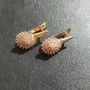 Серьги Каталог >> Бижутерия >> Ювелирная бижутерия позолота, цвет камня: белый, 5139, арт.214.323 214.323
